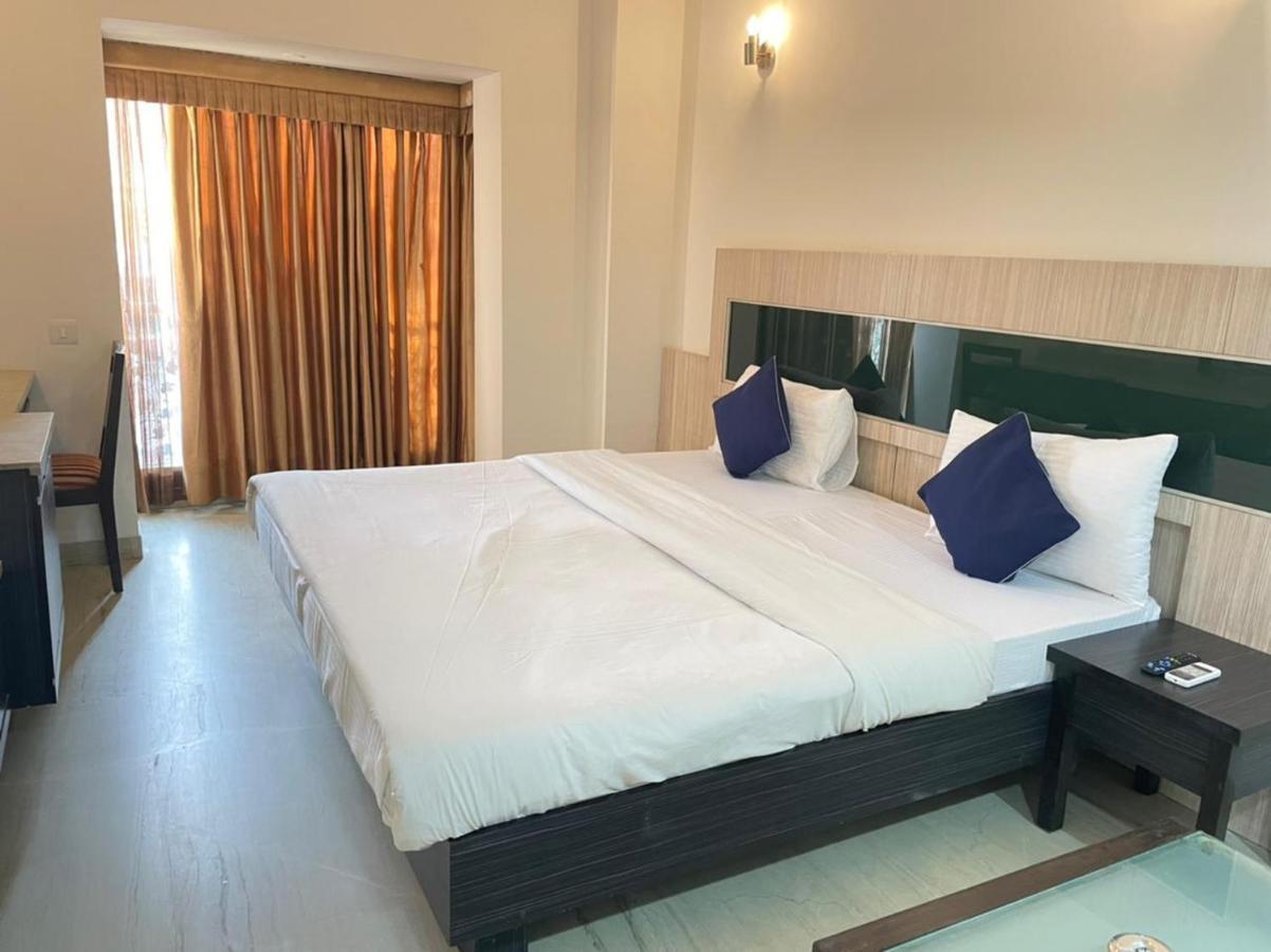 Bedchambers Serviced Apartments, Cyberpark Gurgaon Exterior photo